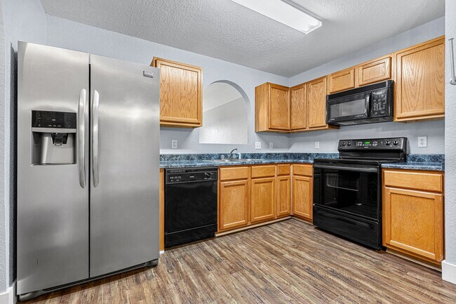 Foto del edificio - 3208 Viewcrest Dr