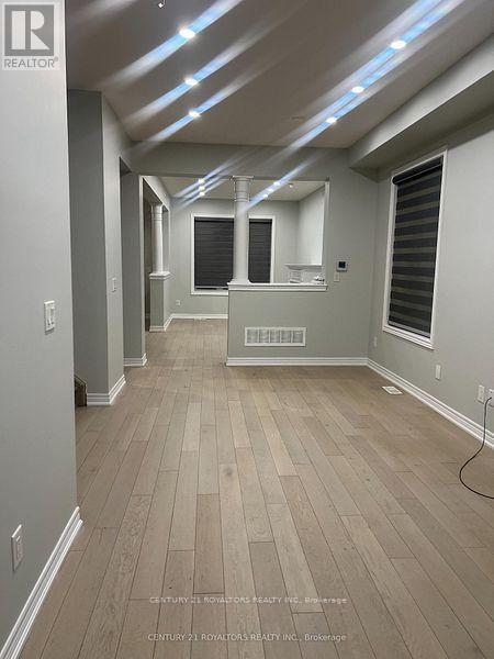 Photo du bâtiment - 12 Foliage Dr