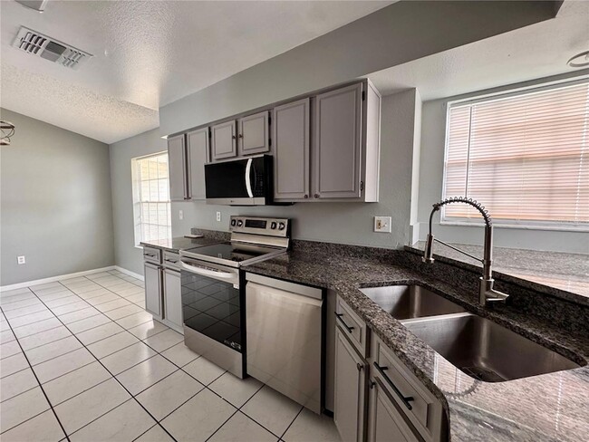Foto del edificio - 4125 E Vista Ct
