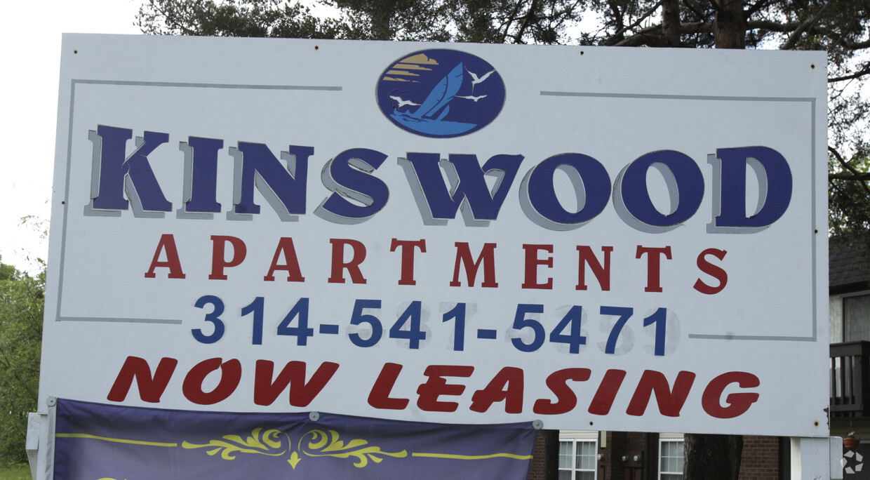 Sign - Kinswood Apartments