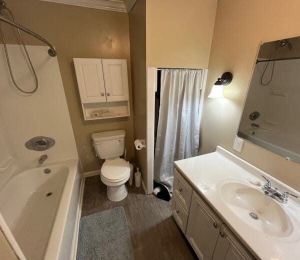 Building Photo - 380 Cardinal Dr