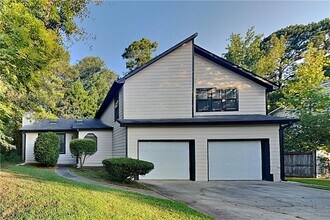 Building Photo - 4841 Chapelle Ct