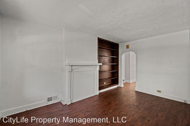 Building Photo - 2 br, 1 bath House - 2433 Woodward Avenue