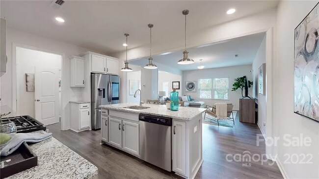 Building Photo - 7512 Hartsfield Dr