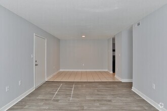 Living/Dining area - Magnolia Ridge Apartments
