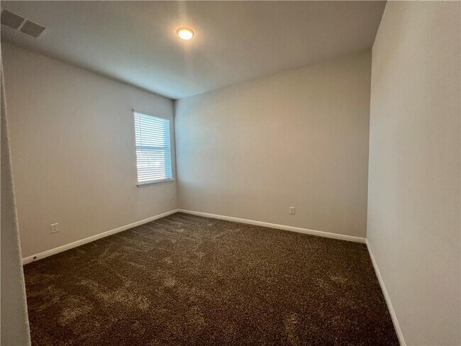 Building Photo - 2757 Bocelli Pl