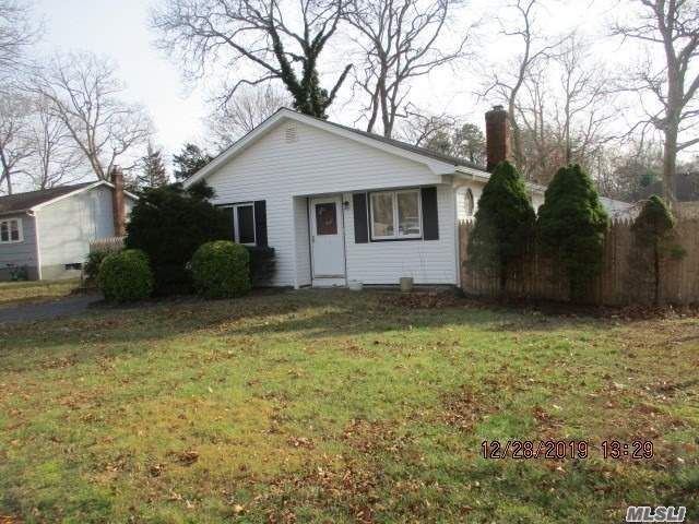 Primary Photo - 22 Wills Ave