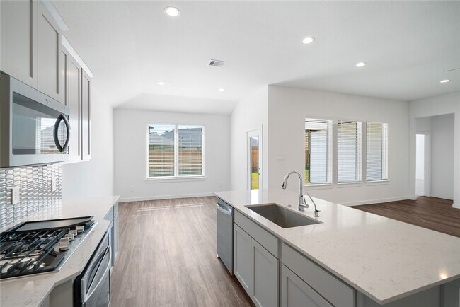 Building Photo - 13325 Big Sky Ct