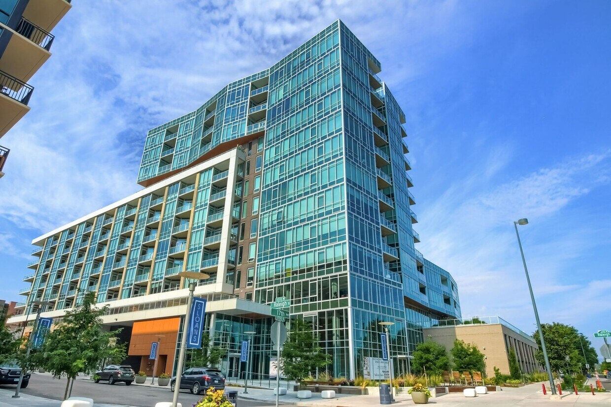 Two Bedroom Penthouse in Denver - Two Bedroom Penthouse in Denver