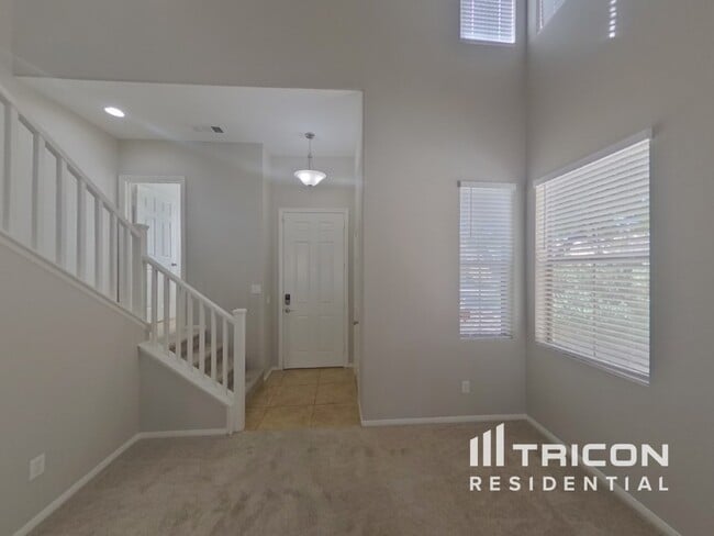 Building Photo - 1832 Bright Leaf Court North Las Vegas NV