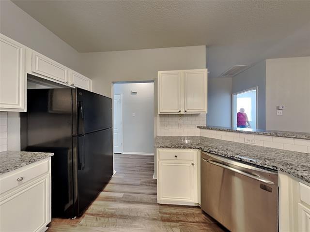 Foto del edificio - 1707 Country Crest Ln