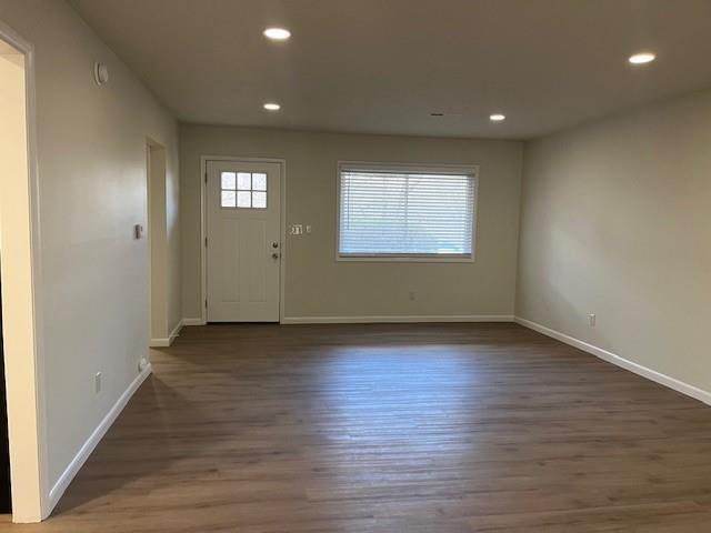 Building Photo - 8787 Country Club Dr