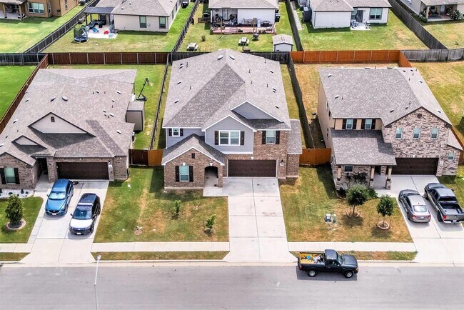 Building Photo - 280 Texas Jack Dr