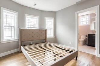 Building Photo - 40 Champney St