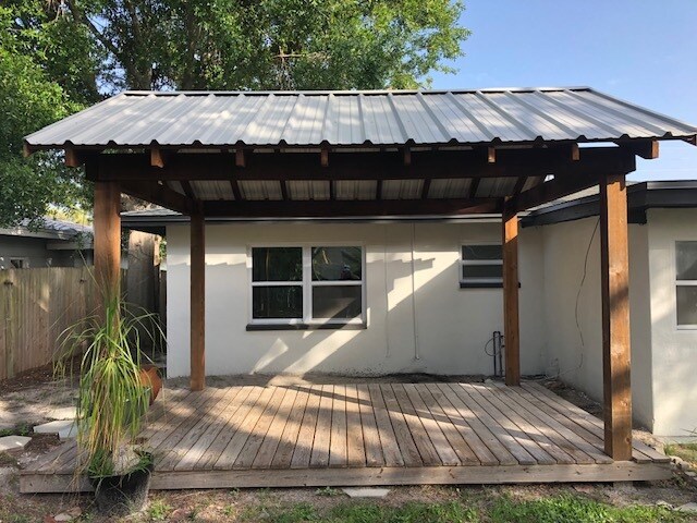 Building Photo - 3937 Overlook Dr NE