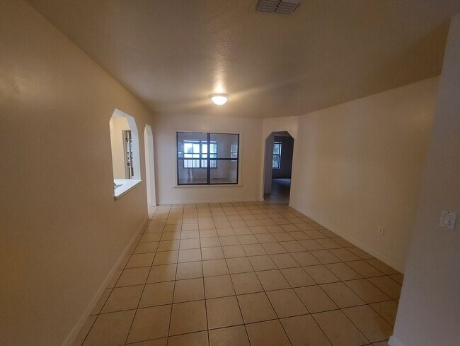 Building Photo - 8 PECAN DRIVE TRACE