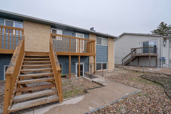 Foto del edificio - Updated 2 bedroom available now!