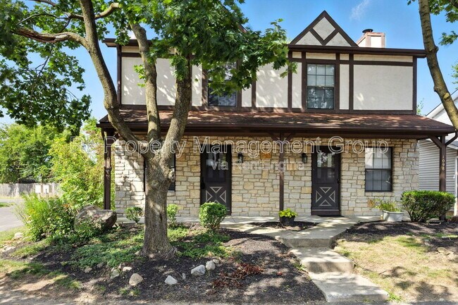Foto del edificio - 1094 Farmlane Dr