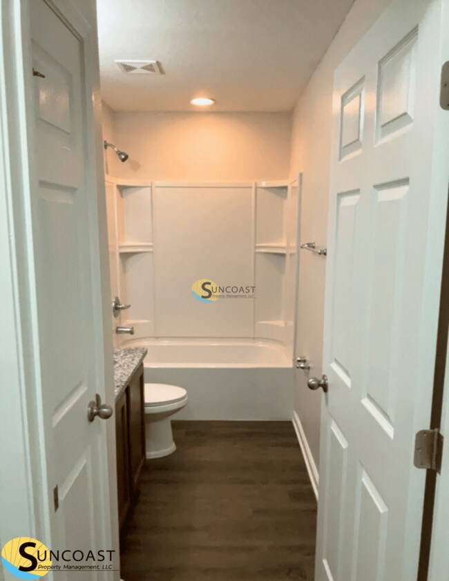 Building Photo - 8223 Golden Bamboo Dr