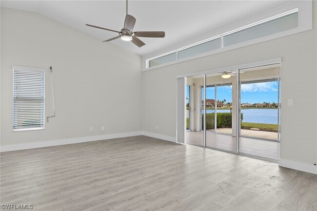 Foto del edificio - 11671 Spinnaker Way