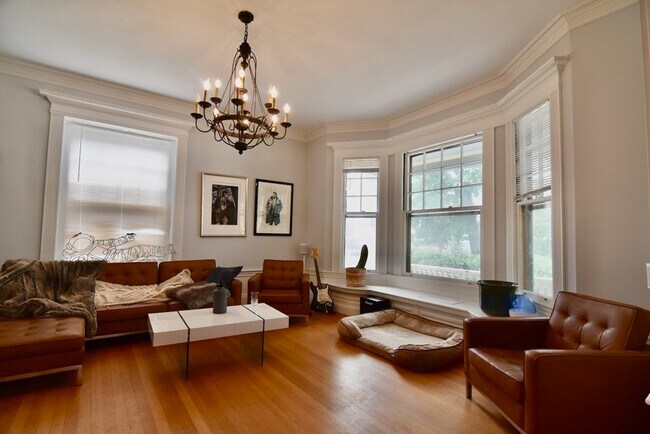 Foto del edificio - 28 Brookledge St