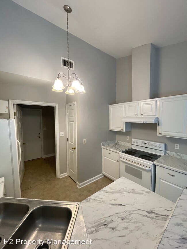 Building Photo - 3 br, 2 bath House - 4954 Leah Lane