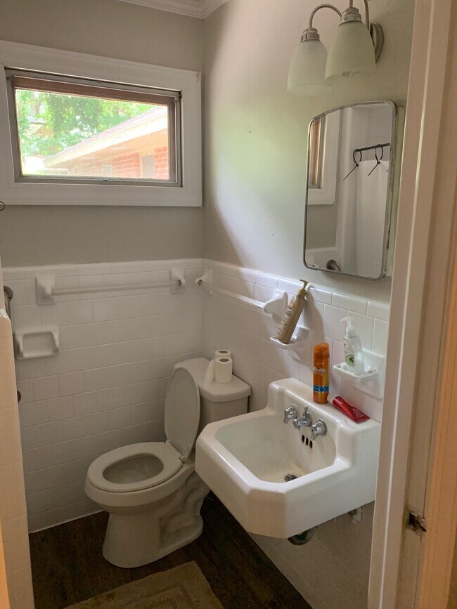 Fotografía del edificio - 1206 Lafayette Ave