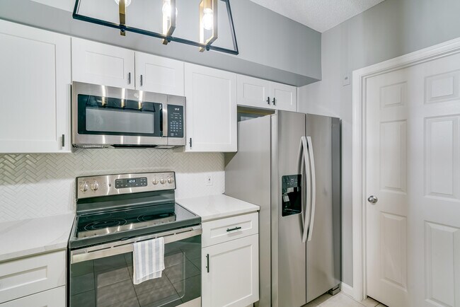 Foto del edificio - 11780 St Andrews Place