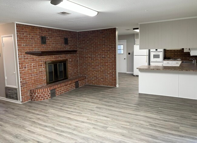 Foto del edificio - 41 Maple Ave