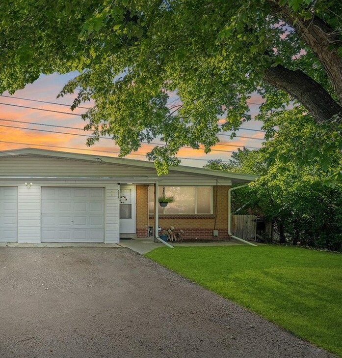 1870 Iris St, Lakewood, CO 80215 House Rental in Lakewood, CO