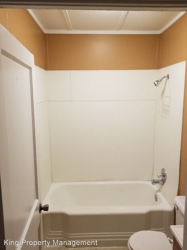 Foto del edificio - 1 br, 1 bath House - 416 East 23rd Street