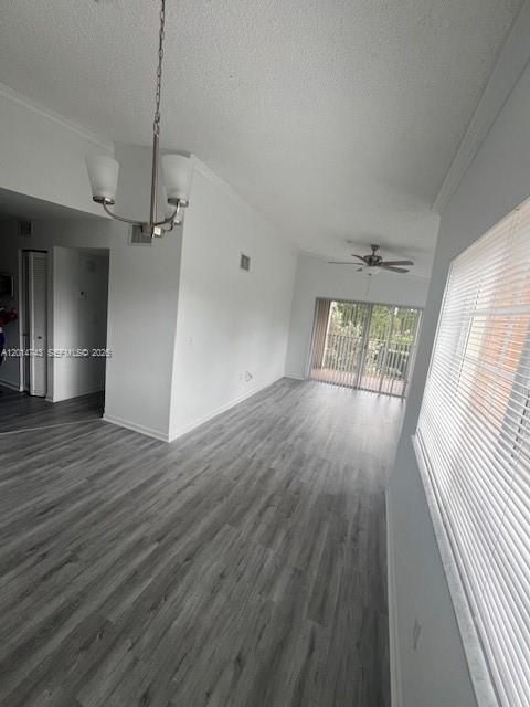 Foto del edificio - 2103 Renaissance Blvd
