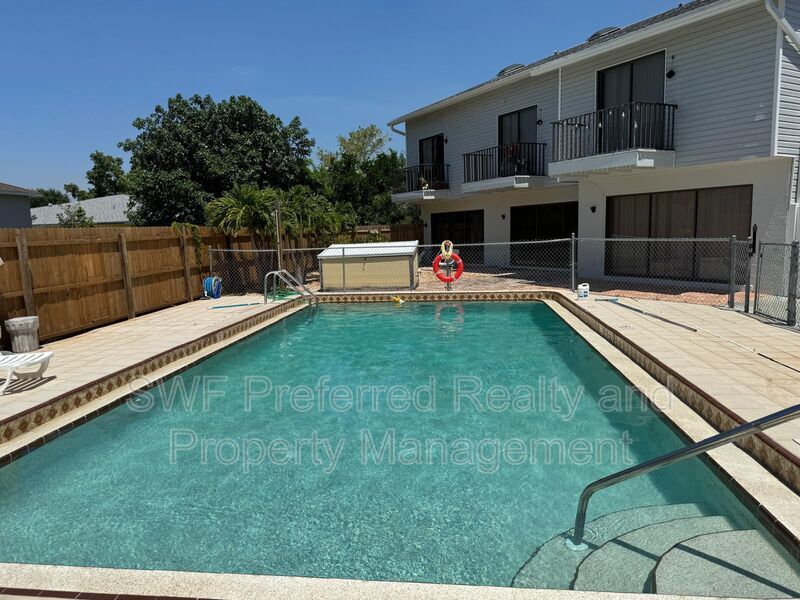 Photo - 4318 Southeast 5th Avenue