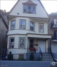 Building Photo - 58 Arlington Ave