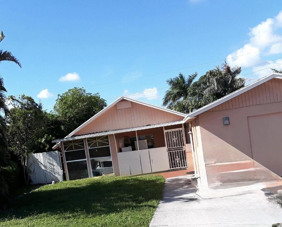 Foto principal - 1017 W Lakewood Rd