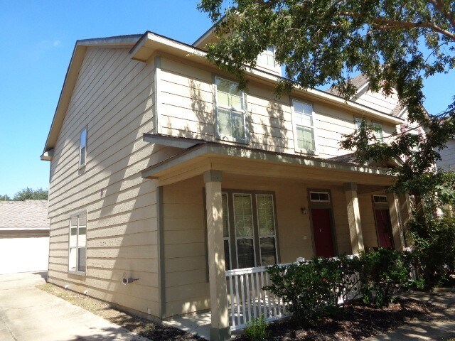 Foto del edificio - 16822 Libson Falls Dr