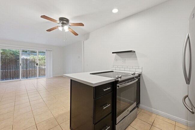 Foto del edificio - 2360 Hosp Way