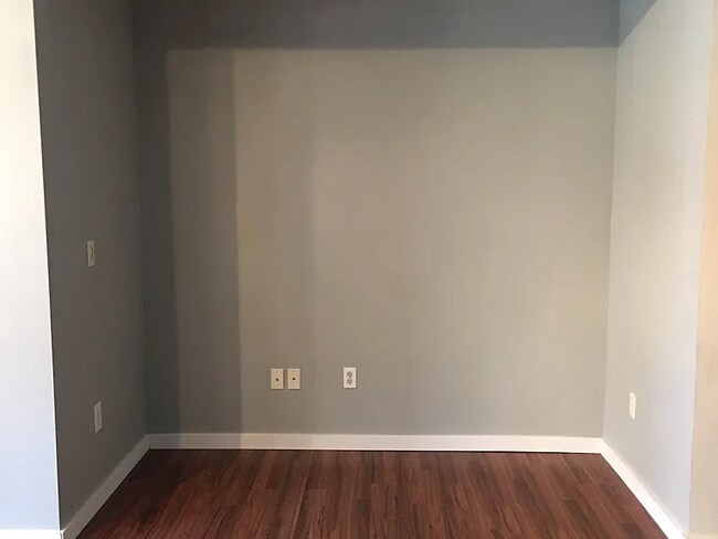 Building Photo - 1350 Yulupa Ave