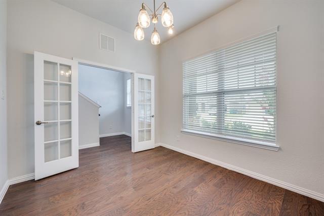 Foto del edificio - 6136 Hightower St