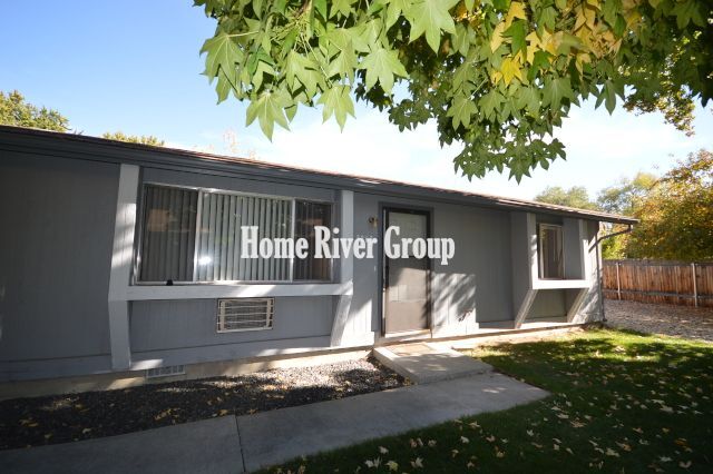 Foto principal - 3861 Nez Perce St