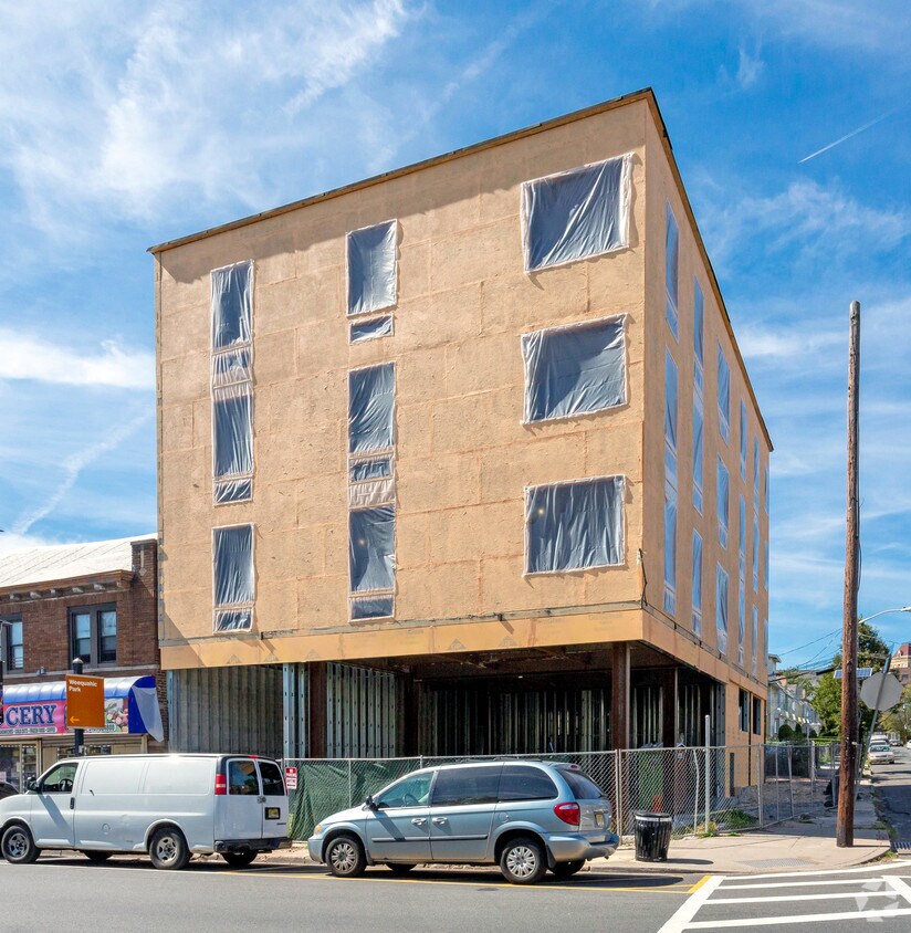 Primary Photo - Tucker View Apartments - Building B