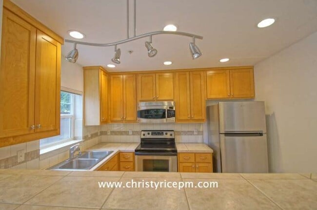 Foto del edificio - 4315 Issaquah-Pine Lake Rd SE