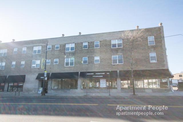 Building Photo - 5935 N Clark St