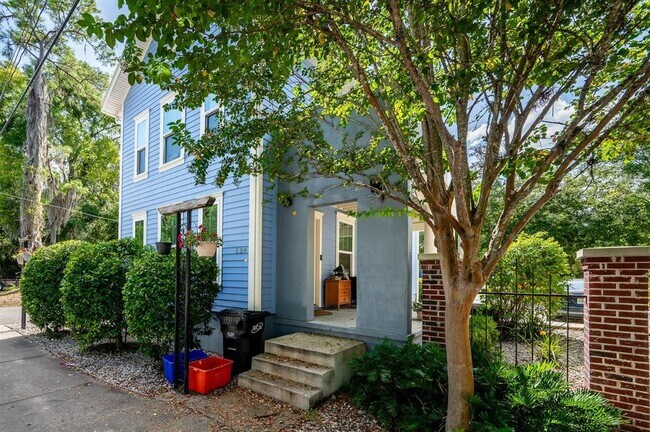 Foto del edificio - 624 NW 10th St