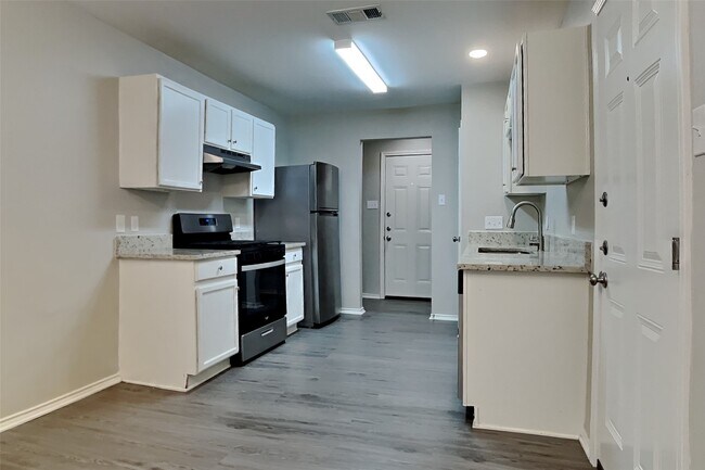 Foto del edificio - 19710 Twisted Creek Dr