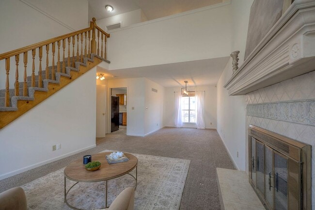 Building Photo - 14903 Goodman St