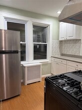 Building Photo - 127-05 88th Ave