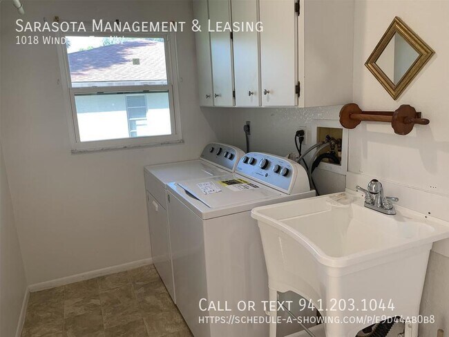Foto del edificio - 3 Bedroom 2 Bath Home Near Port Charlotte ...