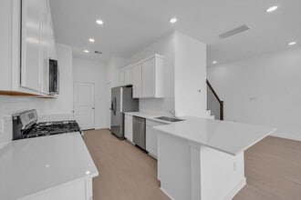 Building Photo - 12635 Blue Catfish Ln
