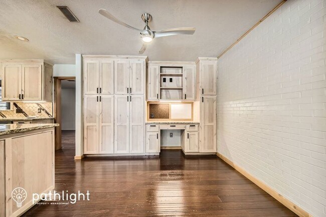 Foto del edificio - 3901 Oxley Drive